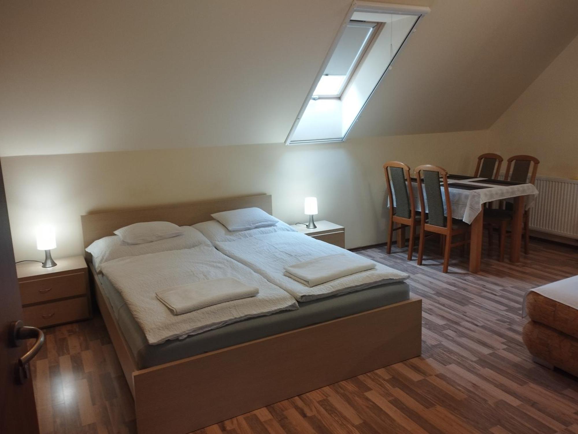 Tip-Top Lak Vendégház Szilvásvárad Buitenkant foto