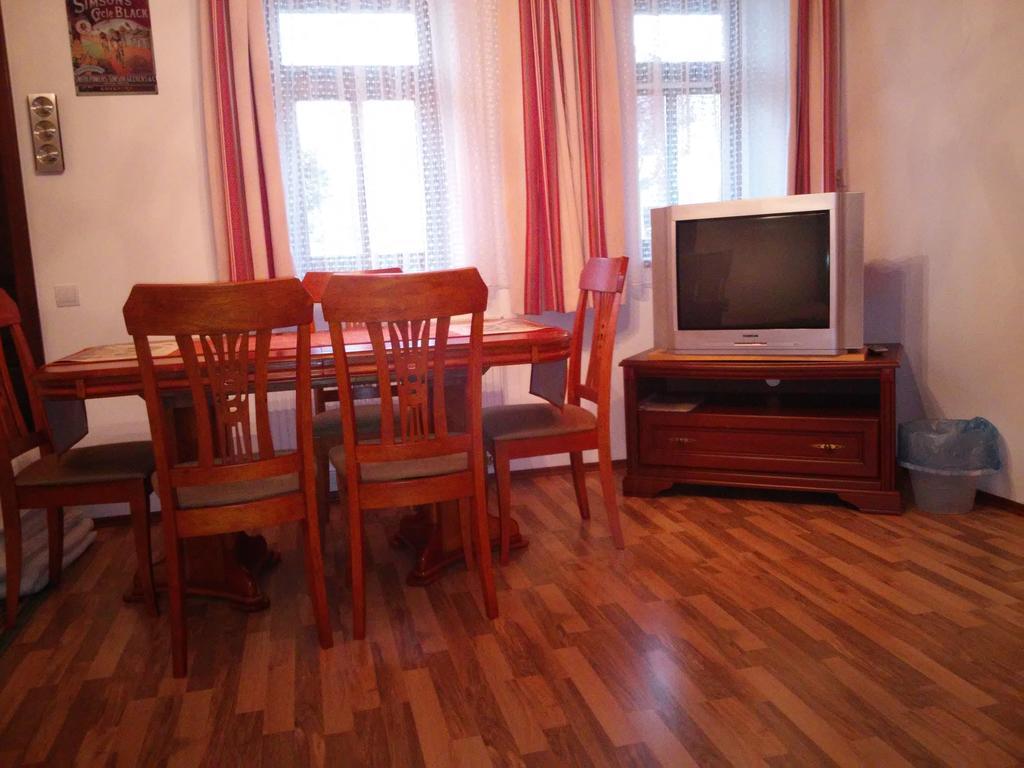 Tip-Top Lak Vendégház Szilvásvárad Buitenkant foto